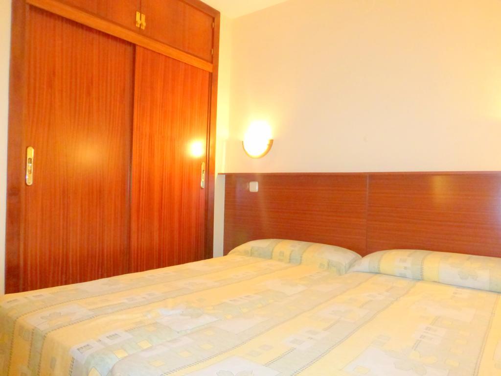 Rentalmar Atlantida Apartamentos ซาลอว์ ภายนอก รูปภาพ