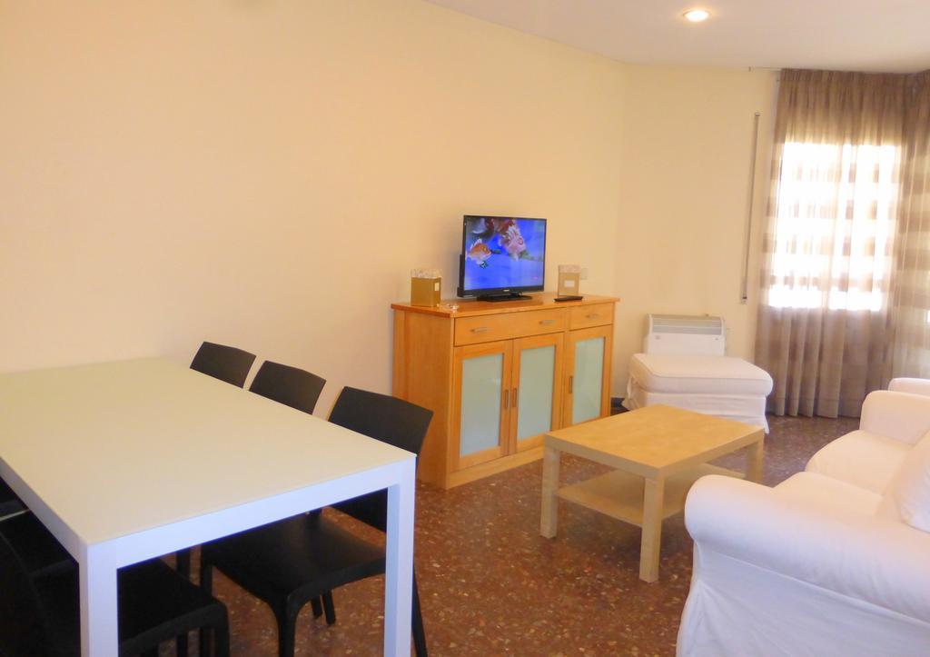 Rentalmar Atlantida Apartamentos ซาลอว์ ภายนอก รูปภาพ
